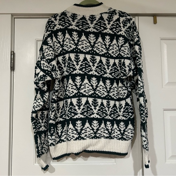Vintage American Eagle Tree Sweater Medium - Picture 6 of 10